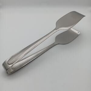 ISZ4 Isaac Mizrahi Salad Tongs 9" Stainless F1atware Silverware Textured Glossy